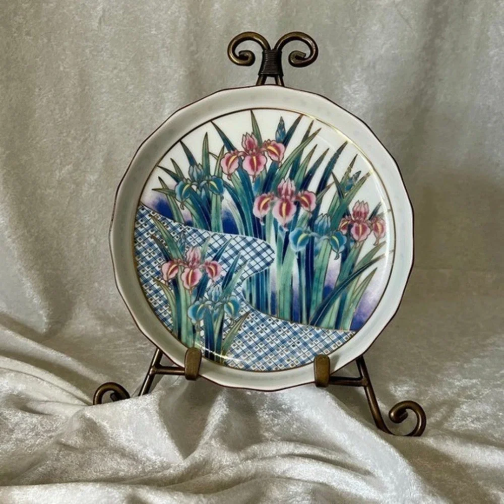 Ayame Japanese Porcelain Decorative Bowl Iris Floral Gold Gilt Made in‎ Japan